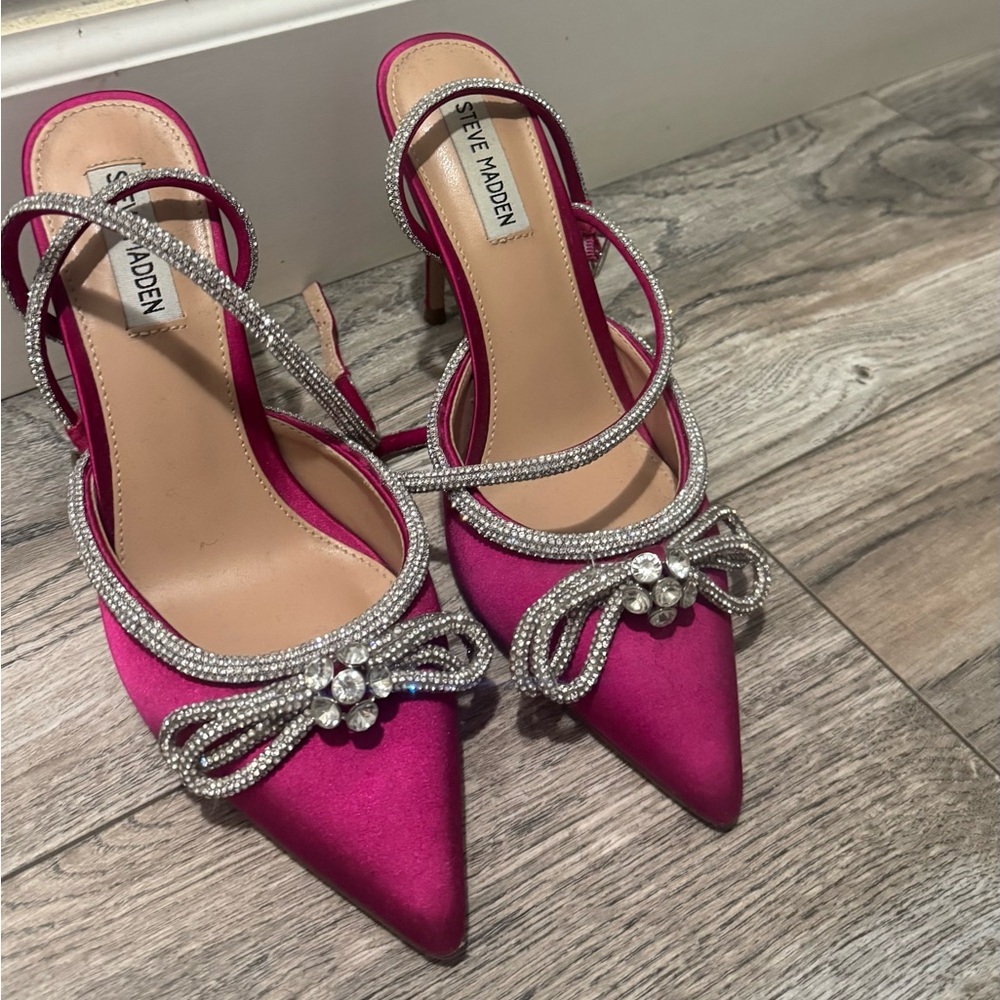 Steve Madden Hot Pink Satin Pointed Toe Crystal Bow Slingbacks